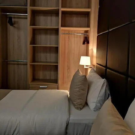 Ideall 公寓 波德戈里察